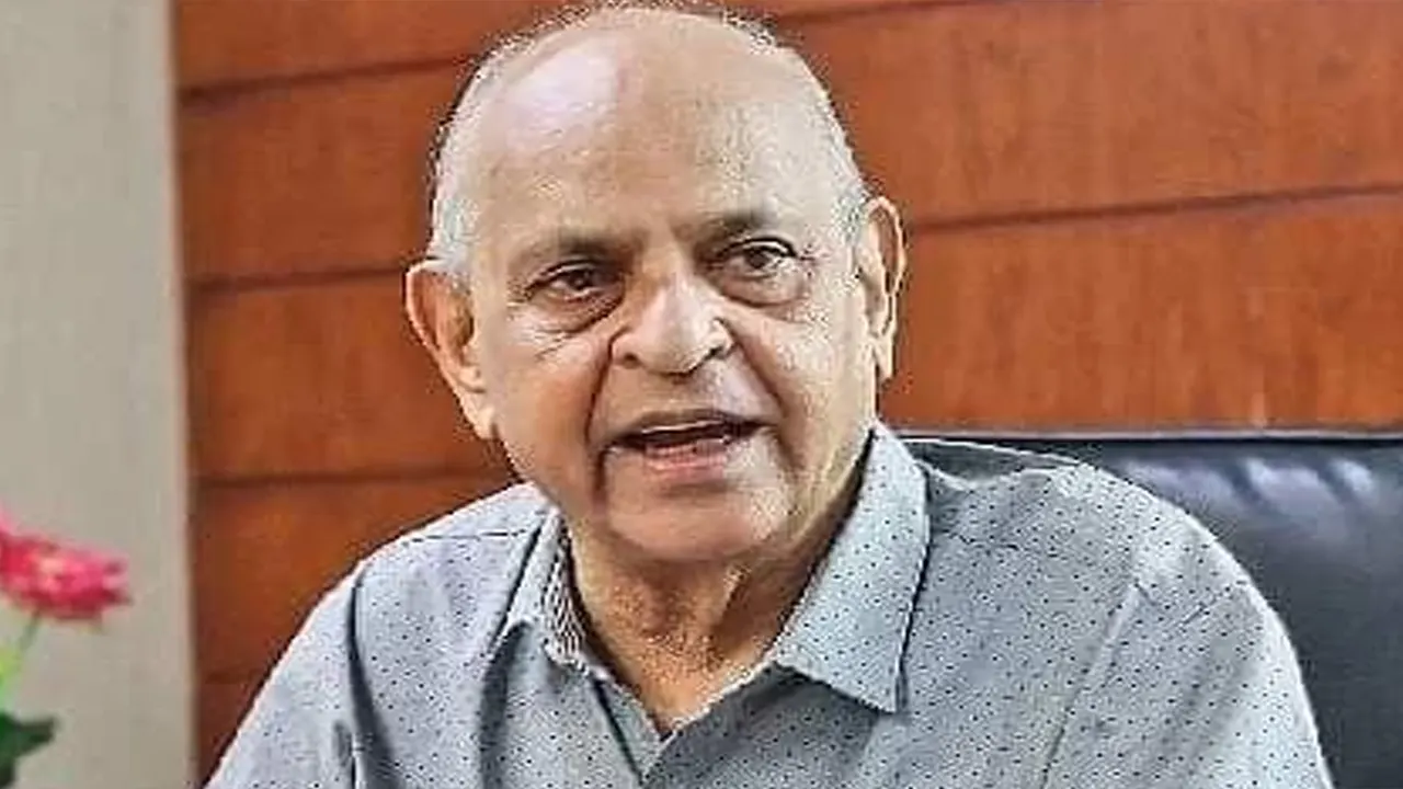 ডা. সামন্ত লাল সেন। ছবি : সংগৃহীত