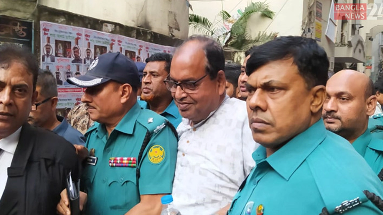 পুরোনো ছবি।