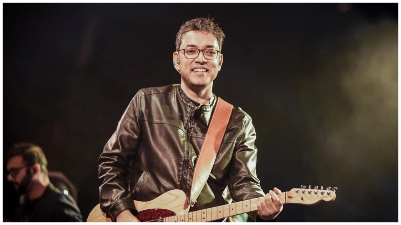 সংগীতশিল্পী ও সংগীত পরিচালক অনুপম রায়। ছবি : ফেসবুক থেকে
