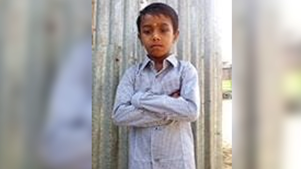 শিশু জয়ন্ত চন্দ্র দাস। ছবি : সংগৃহীত