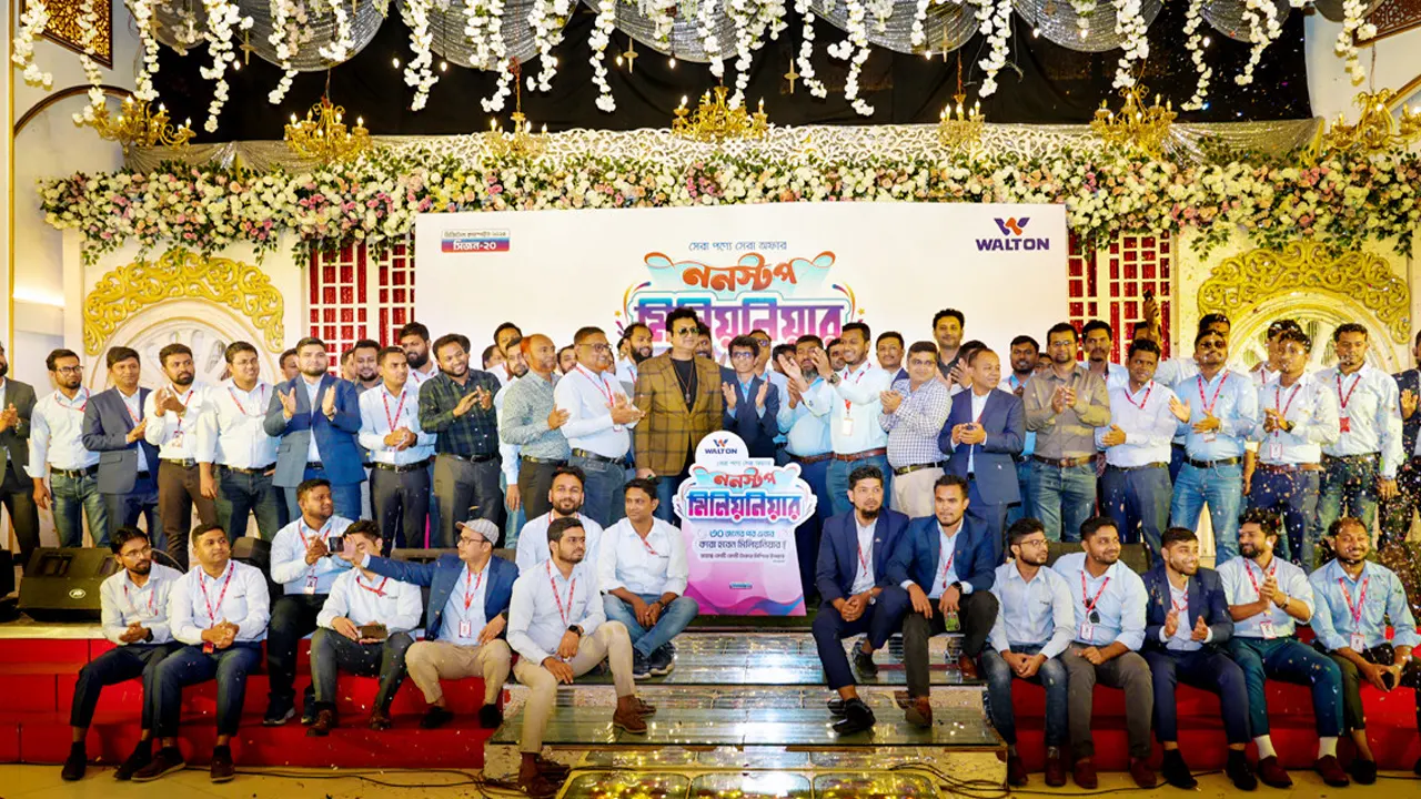 চট্টগ্রামে ওয়ালটনের ‘ননস্টপ মিলিয়নিয়ার’ ক্যাম্পেইন। ছবি : সংগৃহীত