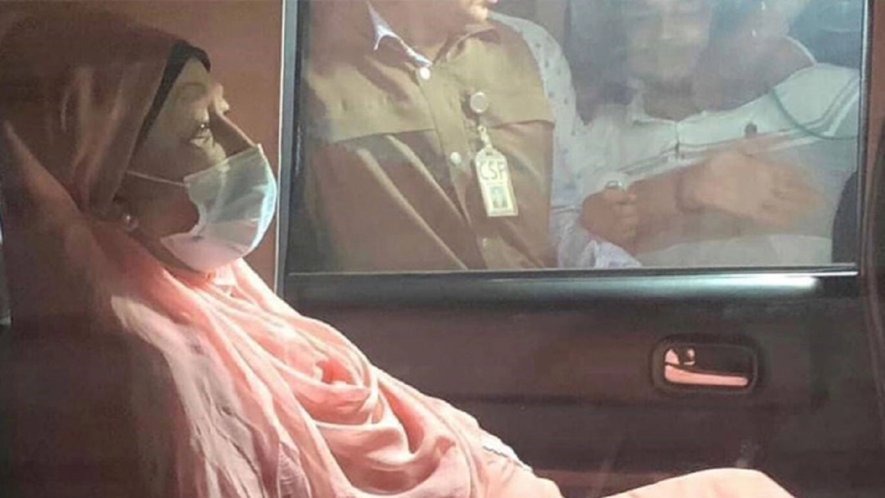 পুরোনো ছবি।