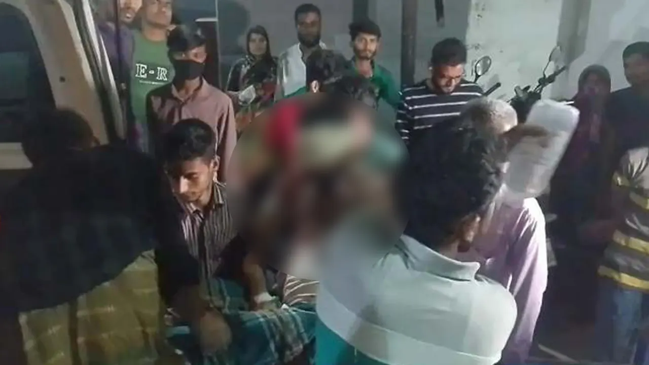 আহত যুবলীগ নেতা। ছবি : কালবেলা