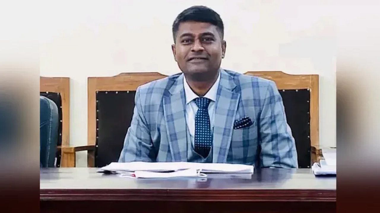 জবির সহকারী প্রক্টর দ্বীন ইসলাম। ছবি : সংগৃহীত