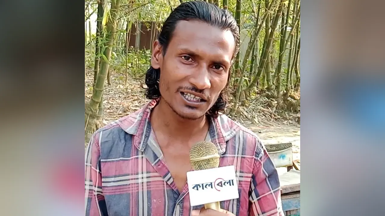 ‘জীবন্ত মানচিত্র’ নামে পরিচিত ভ্যানচালক বাদশা মিয়া। ছবি : কালবেলা