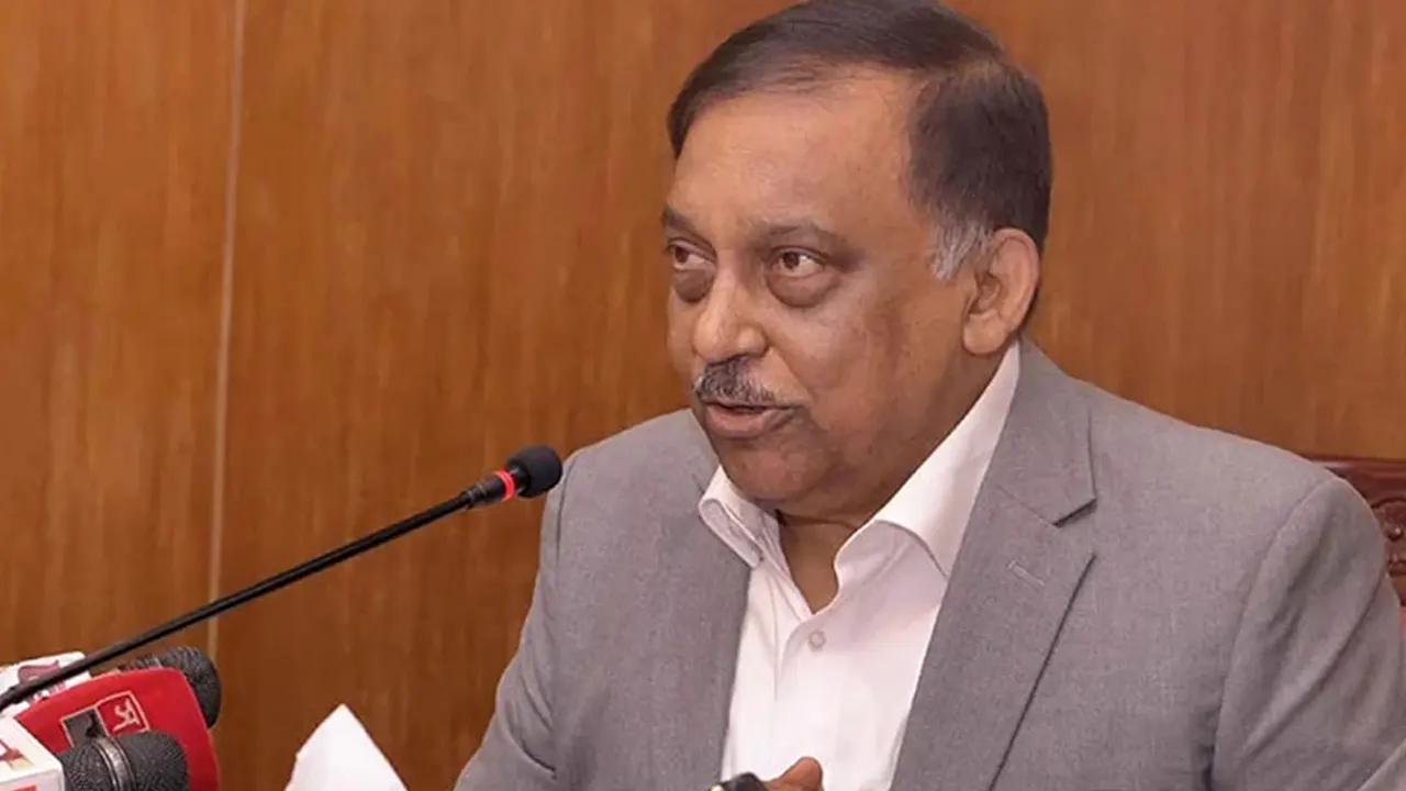 স্বরাষ্ট্রমন্ত্রী আসাদুজ্জামান খান কামাল। পুরোনো ছবি