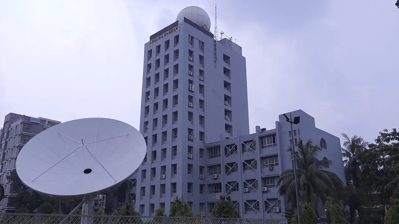 তাপমাত্রা বাড়ার আভাস দিয়েছে আবহাওয়া অফিস। ছবি : কালবেলা