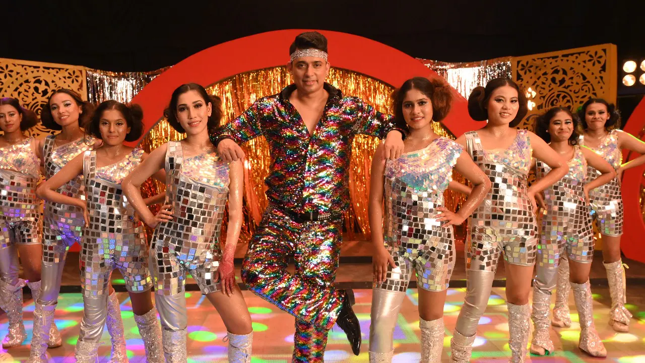 পারভেজ সাজ্জাদের গানে ভাইরাল কিং জায়েদ খানের ‘বিড়ি’