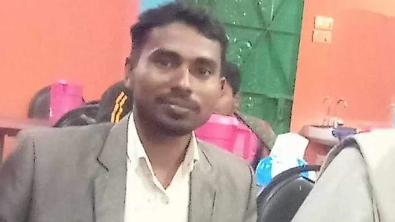 লতিফ মোড়ল। ছবি : কালবেলা