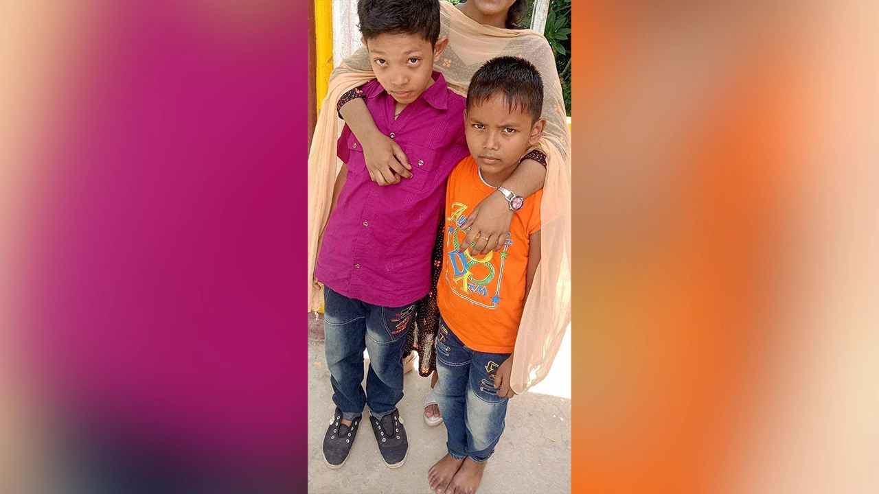 আপন বড়ুয়া ও সোহম বড়ুয়া। ছবি : সংগৃহীত