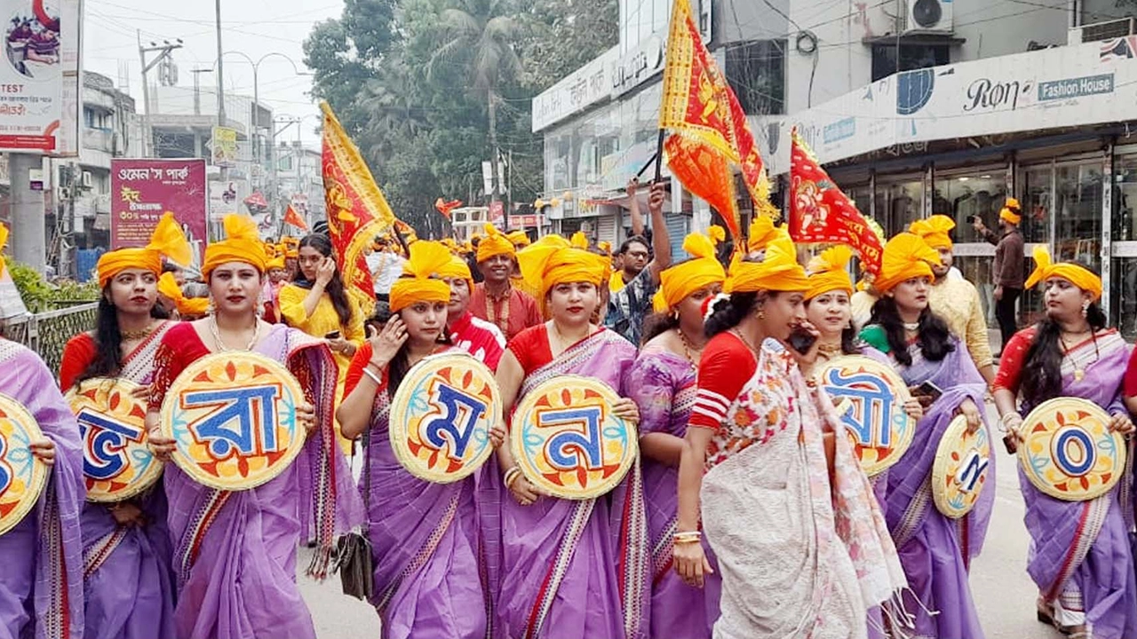 নরসিংদীতে নানা আয়োজনে রামনবমী উৎসব উদযাপন। ছবি : কালবেলা