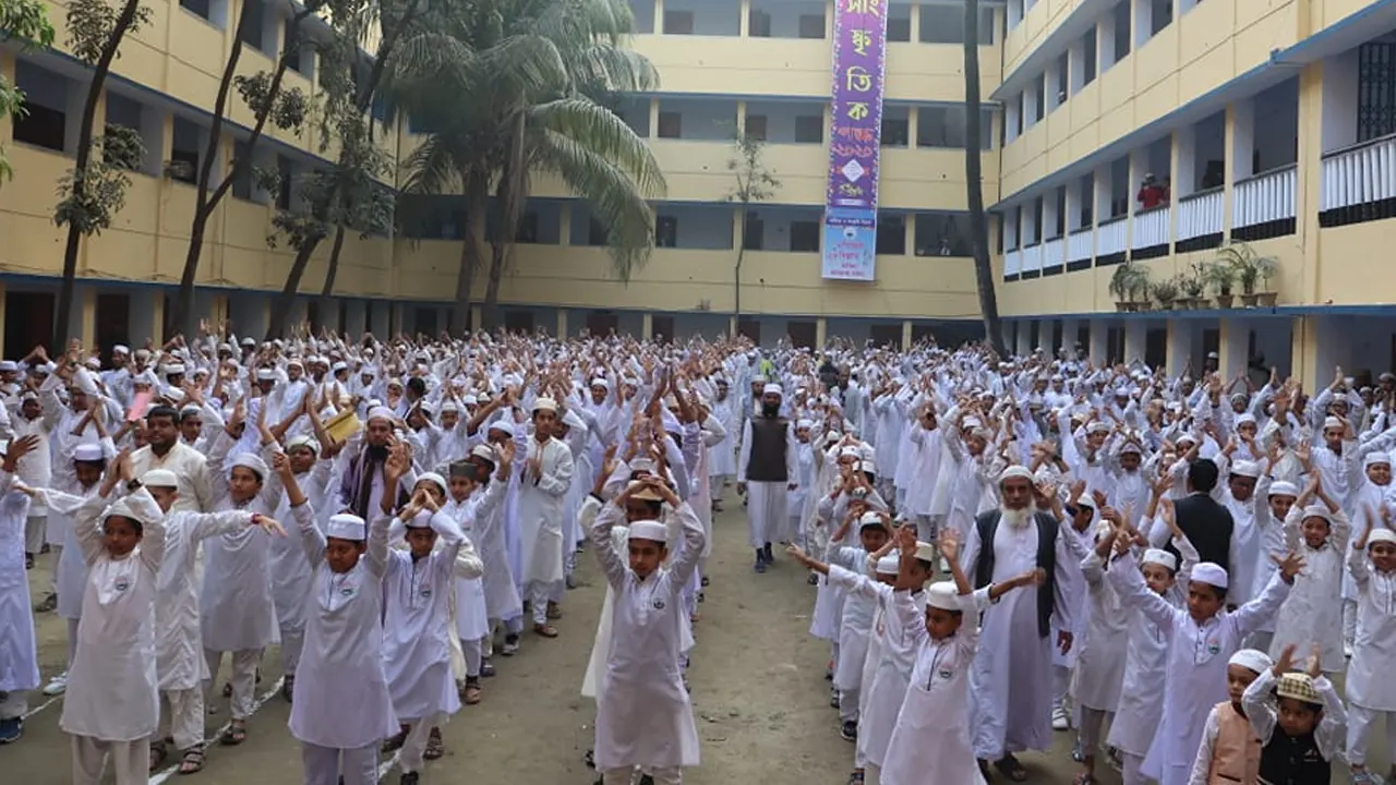 প্রচণ্ড গরমের কারণে দেশের সকল মাদ্রাসা বন্ধ রাখার ঘোষণা। প্রতীকী ছবি