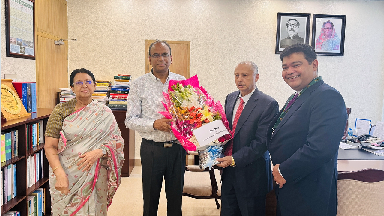 প্রধানমন্ত্রীর কার্যালয়কে বিল্ড ট্রাস্টি বোর্ডের অভিনন্দন। ছবি : সংগৃহীত