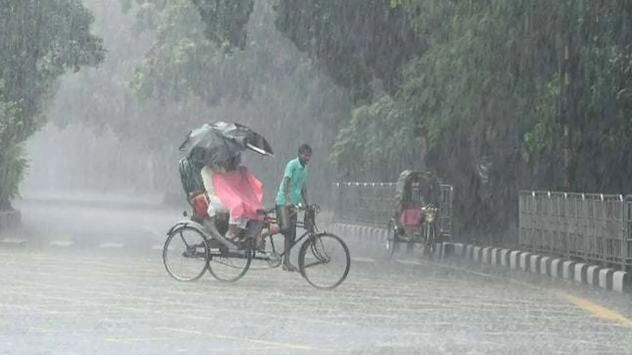 দেশের পাঁচ বিভাগে বজ্রবৃষ্টির পূর্বাভাস দিয়েছে আবহাওয়া অফিস। ছবি : সংগৃহীত