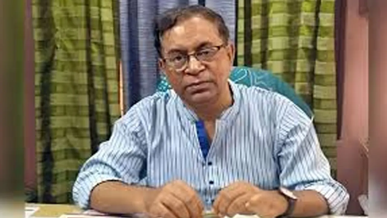বিপ্লবী ওয়ার্কার্স পার্টির সাধারণ সম্পাদক সাইফুল হক। পুরোনো ছবি