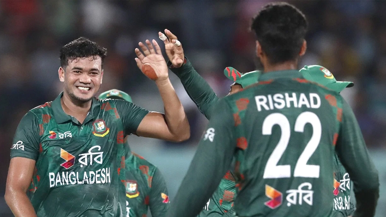 ম্যাচের দৃশ্য। ছবি : সংগৃহীত