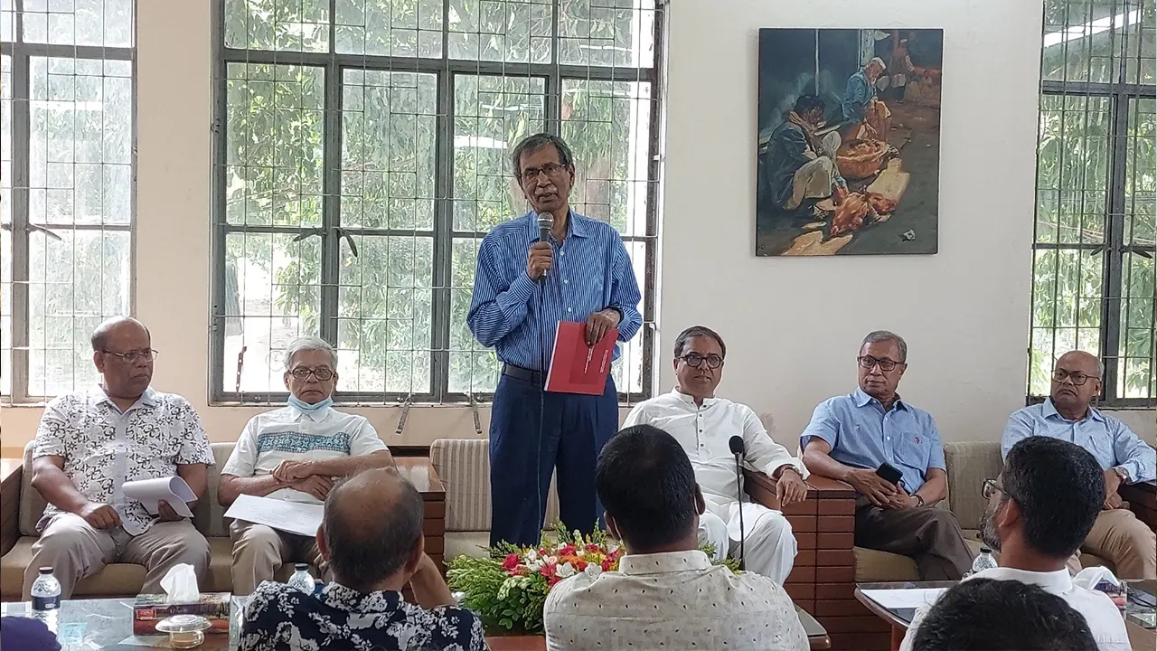 কনফারেন্সে বিশ্ববিদ্যালয়ের উপাচার্য অধ্যাপক ড. মো. নূরুল আলম। ছবি : কালবেলা