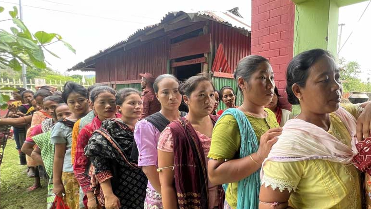 খাগড়াছড়ি উপজেলার যতীন্দ্র কার্বারী পাড়া সরকারি প্রাথমিক বিদ্যালয় কেন্দ্রের একটি খণ্ডচিত্র। ছবি : কালবেলা