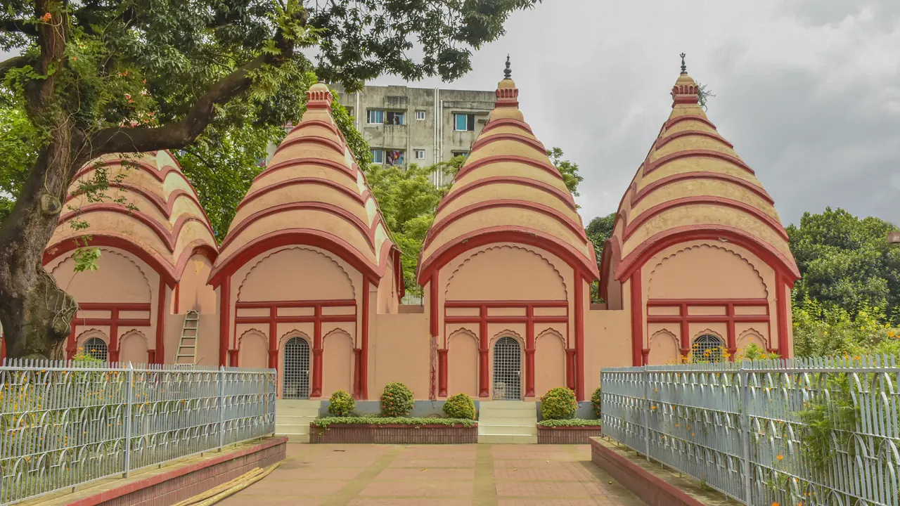 শ্রী শ্রী ঢাকেশ্বরী জাতীয় মন্দির। ছবি : সংগৃহীত