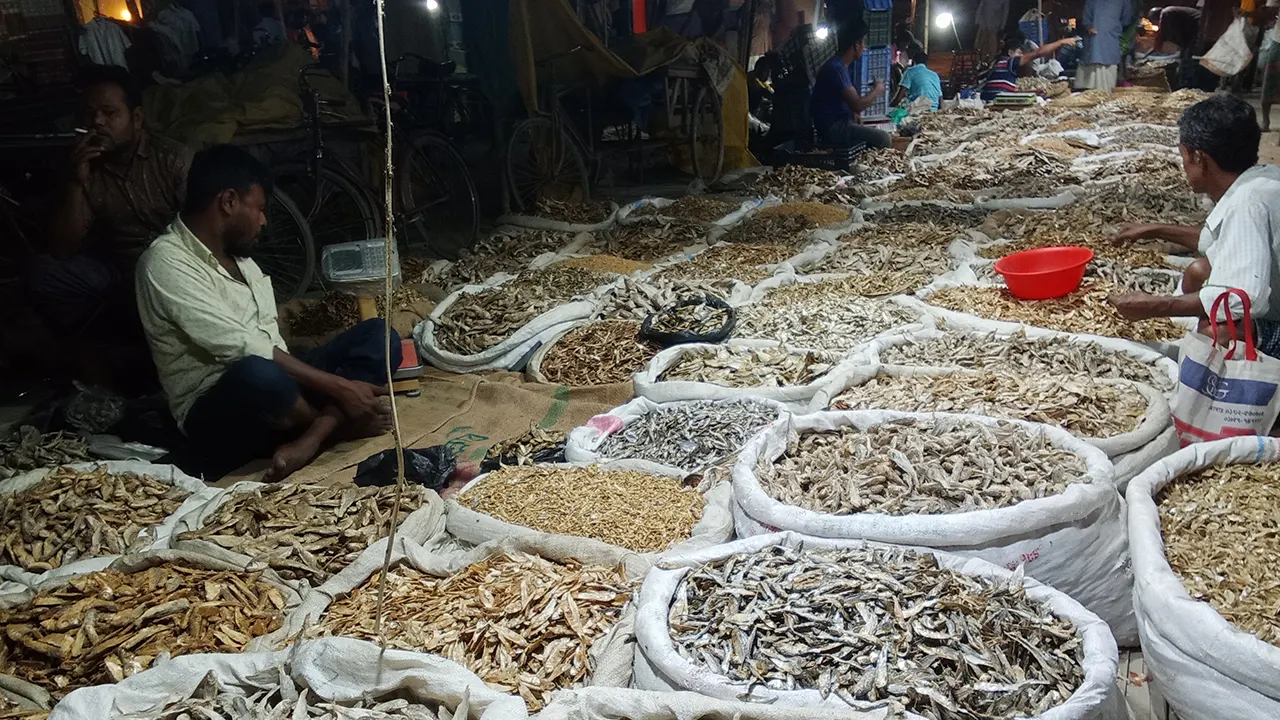 কালীগঞ্জ শুঁটকি বাজার। ছবি : কালবেলা