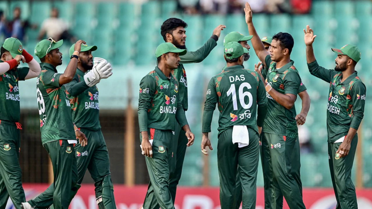 বাংলাদেশের ক্রিকেটারদের উল্লাস। ছবি : সংগৃহীত