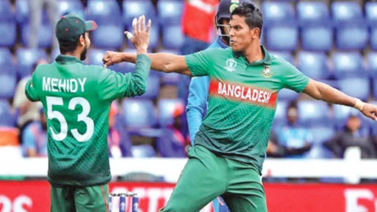 মেহেদী হাসান মিরাজ ও মোহাম্মদ সাইফউদ্দিন। পুরোনো ছবি