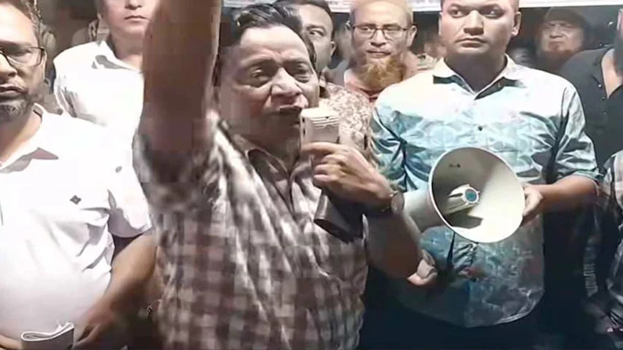 বক্তব্য দেন কাউন্সিলর আব্দুল কাইয়ুম চৌধুরী। সৌজন্য ছবি