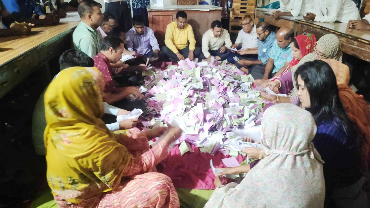 পুরোনো ছবি