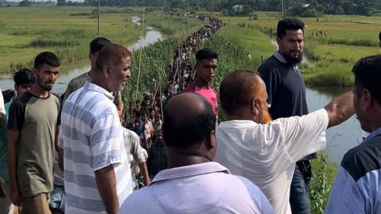 সিলেটের কোম্পানিগঞ্জে নির্বাচন-পরবর্তী সহিংসতায় জড়িয়েছে দু’পক্ষ। ছবি : কালবেলা