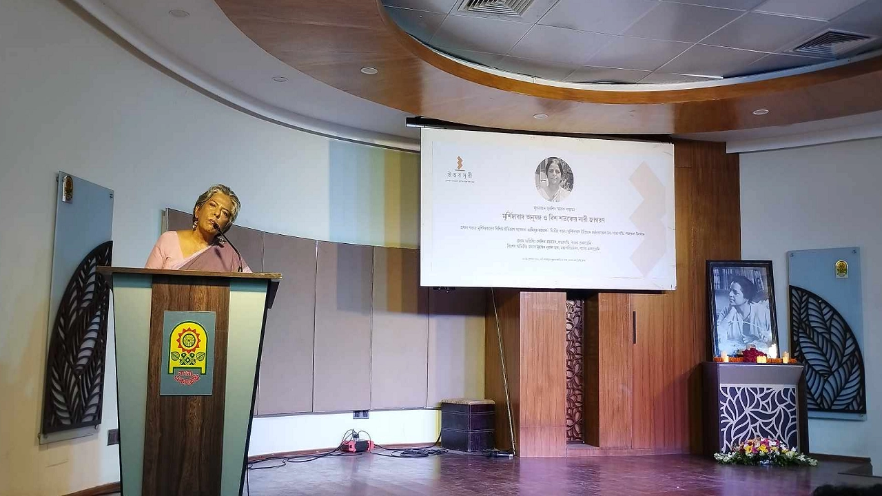 বাংলা একাডেমির কবি শামসুর রাহমান সেমিনার কক্ষে নূরজাহান মুরশিদ স্মারক বক্তৃতাবিষয়ক এক আলোচনা সভা অনুষ্ঠিত হয়। ছবি : কালবেলা