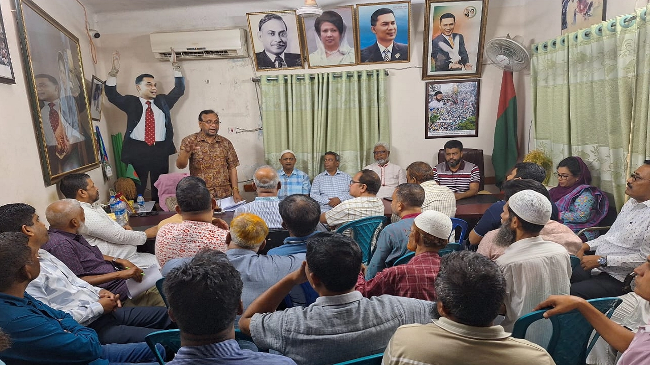 ঢাকা মহানগর দক্ষিণ বিএনপির মতবিনিময় সভায় কথা বলেন ঢাকা মহানগর দক্ষিণের আহ্বায়ক বীর মুক্তিযোদ্ধা আব্দুস সালাম। ছবি : কালবেলা