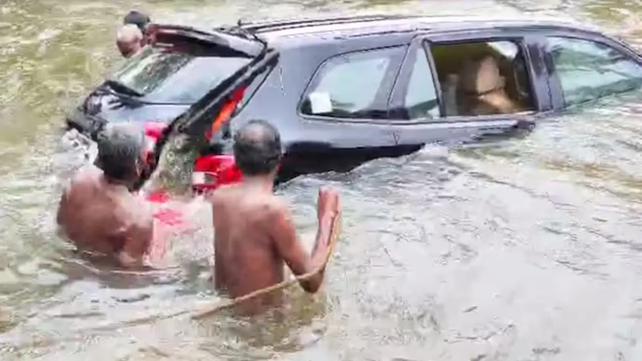 জিপিএস দেখে পথ চলতে গিয়ে গাড়ি নদীতে, নিহত ৩