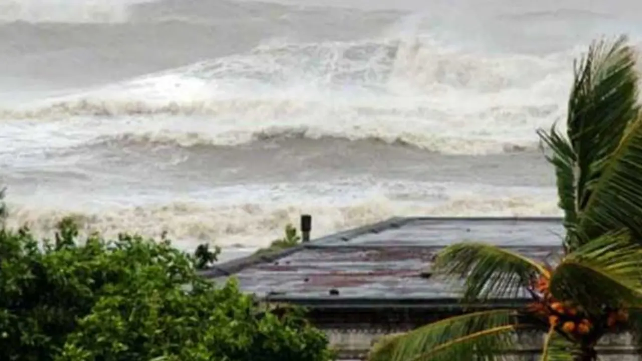 প্রবল ঘূর্ণিঝড়ে রিমাল, আঘাত হানবে সন্ধ্যার পর