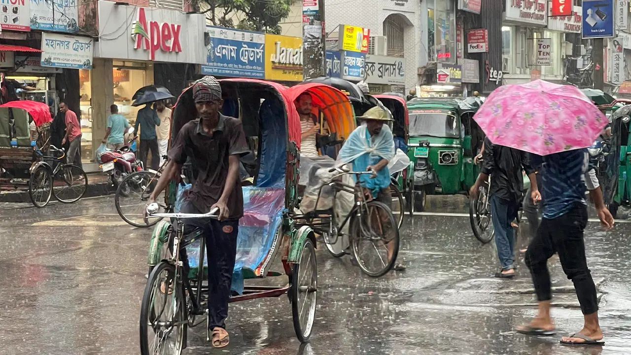 সিলেটেও দিনভর বৃষ্টি। ছবি : কালবেলা