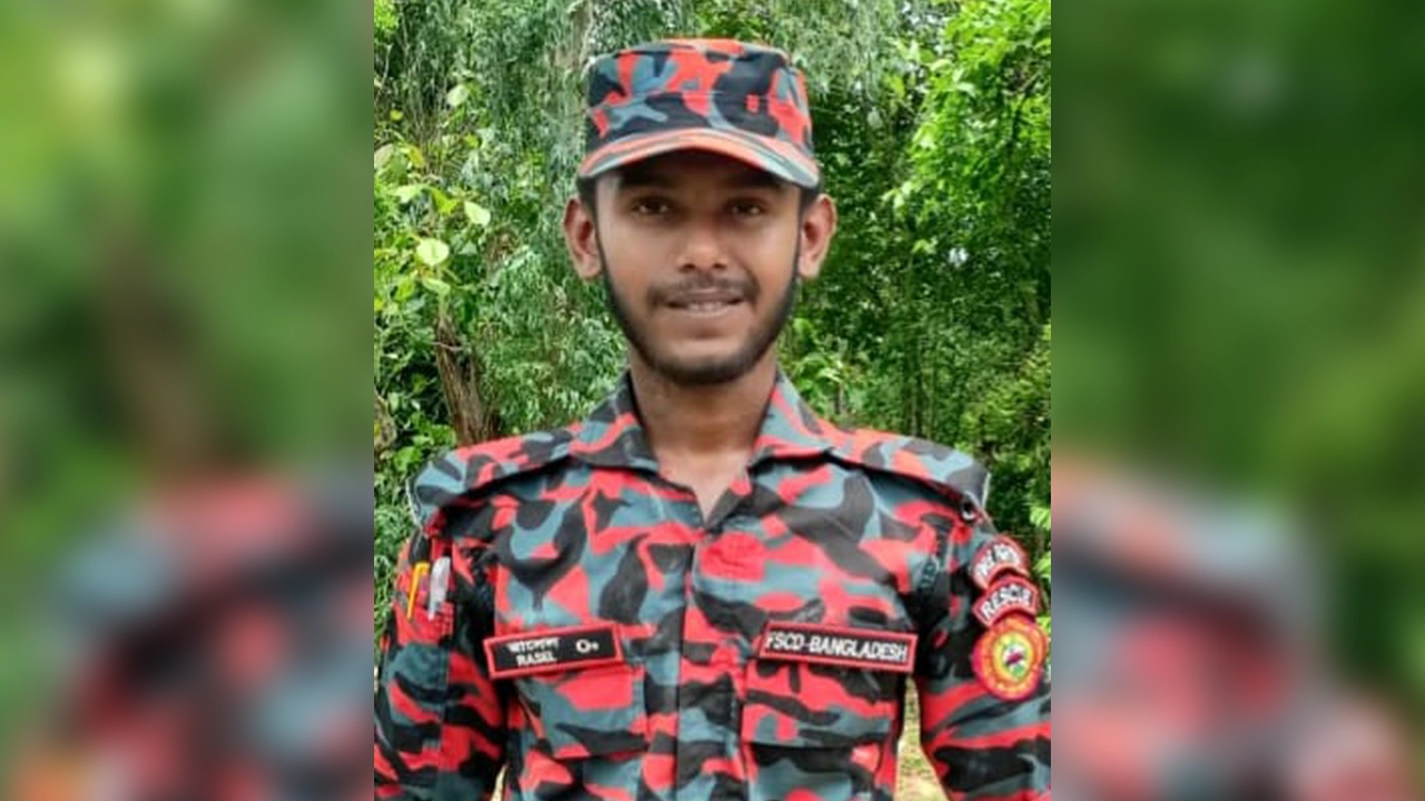 ফায়ারফাইটার মো. রাসেল হোসেন। ছবি : সংগৃহীত