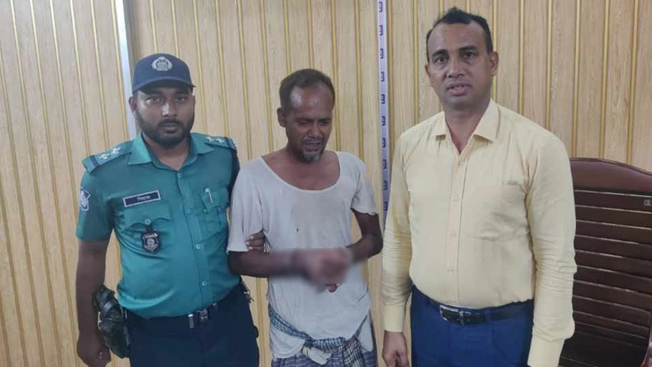 গ্রেপ্তার বিষু সরকার। ছবি : কালবেলা
