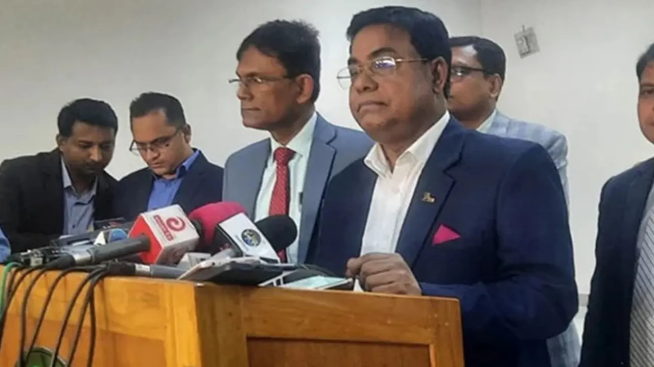 উপজেলা নির্বাচন নিয়ে আগারগাঁও নির্বাচন কমিশন ভবনে সংবাদ সম্মেলনে কথা বলেন মো. জাহাংগীর আলম। ছবি : সংগৃহীত