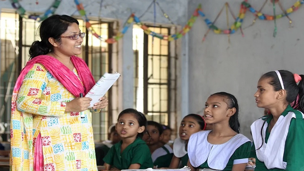 প্রাথমিক সহকারী শিক্ষক নিয়োগে মৌখিক পরীক্ষা গ্রহণে আর বাধা নেই। ছবি : সংগৃহীত