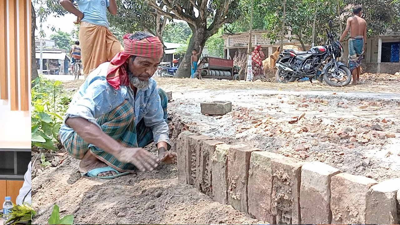 ভাঙা রাস্তা মেরামত করছেন মিস্টার আলি। ছবি : কালবেলা