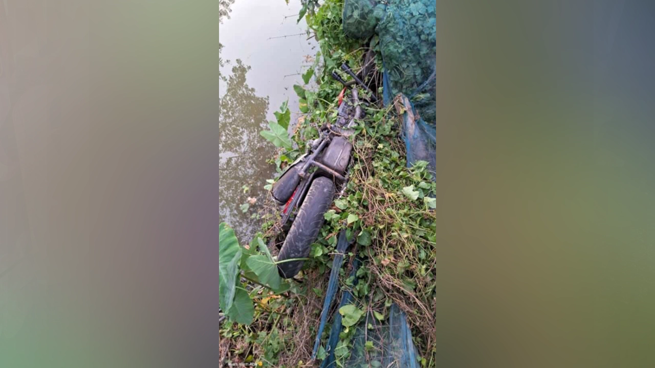 বরিশালের বাকেরগঞ্জে মোটরসাইকেল দুর্ঘটনায় দুজন নিহত। ছবি : কালবেলা