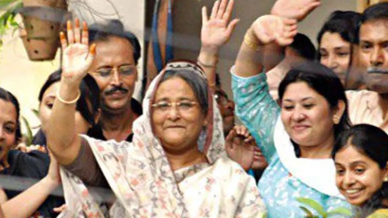 প্রধানমন্ত্রী শেখ হাসিনা। পুরোনো ছবি