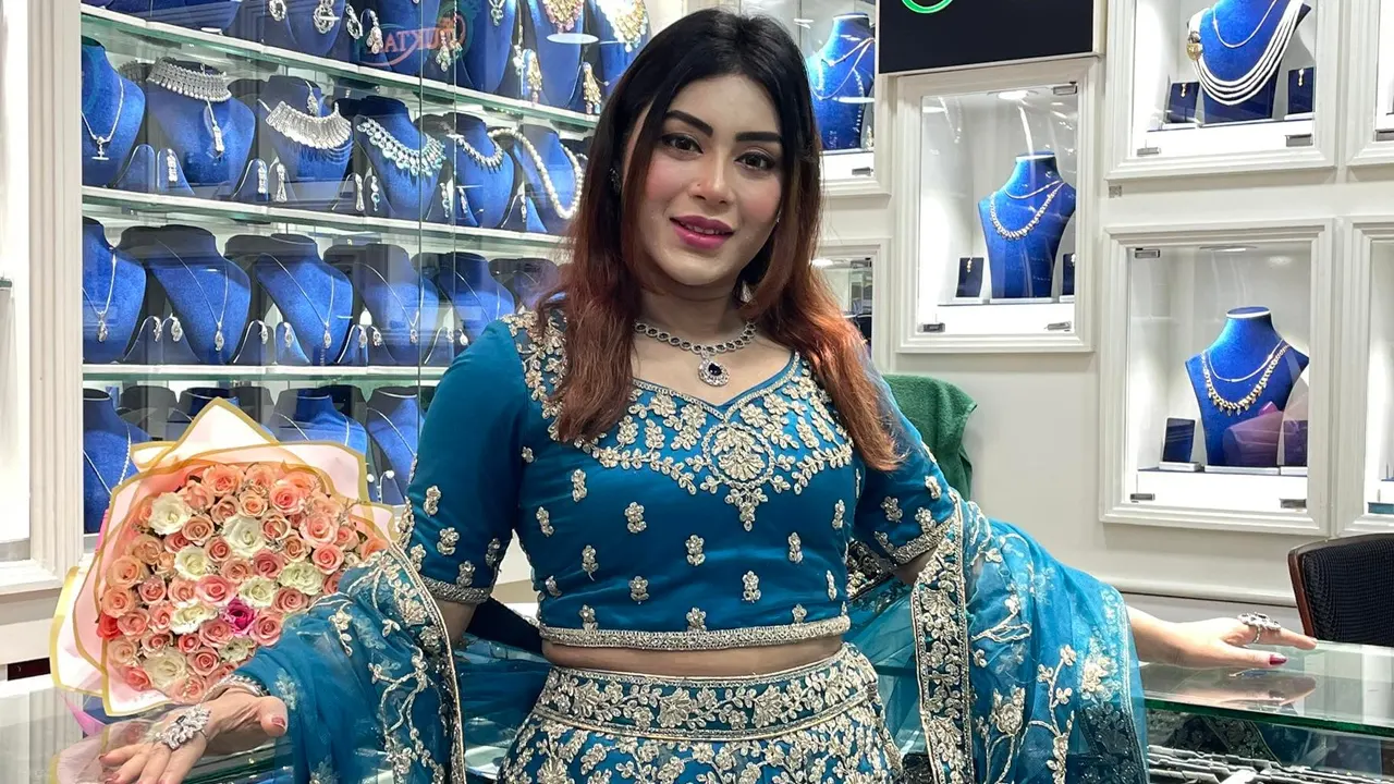 ভাইরালের পর দেশের বাইরে শো বেড়েছে: মিষ্টি জান্নাত 
