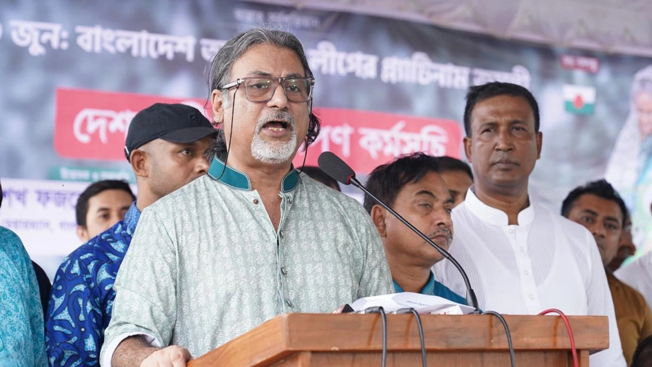 রাজধানীতে আওয়ামী যুবলীগের অনুষ্ঠানে বক্তব্য রাখেন যুবলীগের চেয়ারম্যান শেখ ফজলে শামস্ পরশ। ছবি : কালবেলা