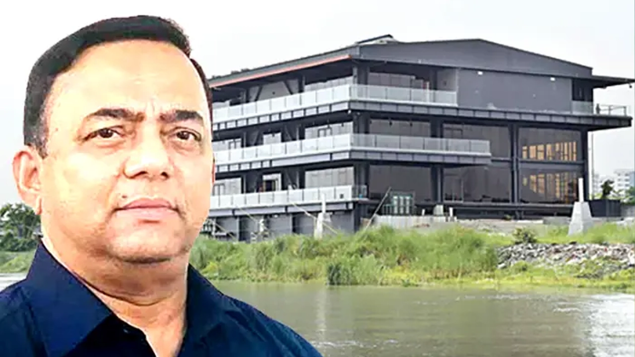 বোট ক্লাবের সভাপতি পদ থেকে সরে দাঁড়াতে চিঠি পাঠিয়েছেন বেনজীর আহমেদ। ছবি : সংগৃহীত