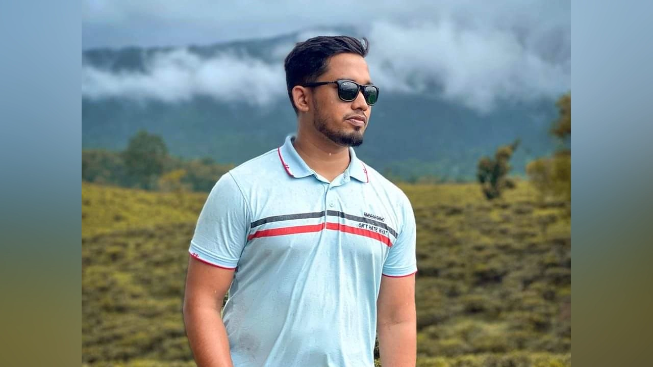 কোপেনহেগেন শহরে ছুরিকাঘাতে আহত বাংলাদেশি যুবক সজীব আহমেদ। ছবি : সংগৃহীত