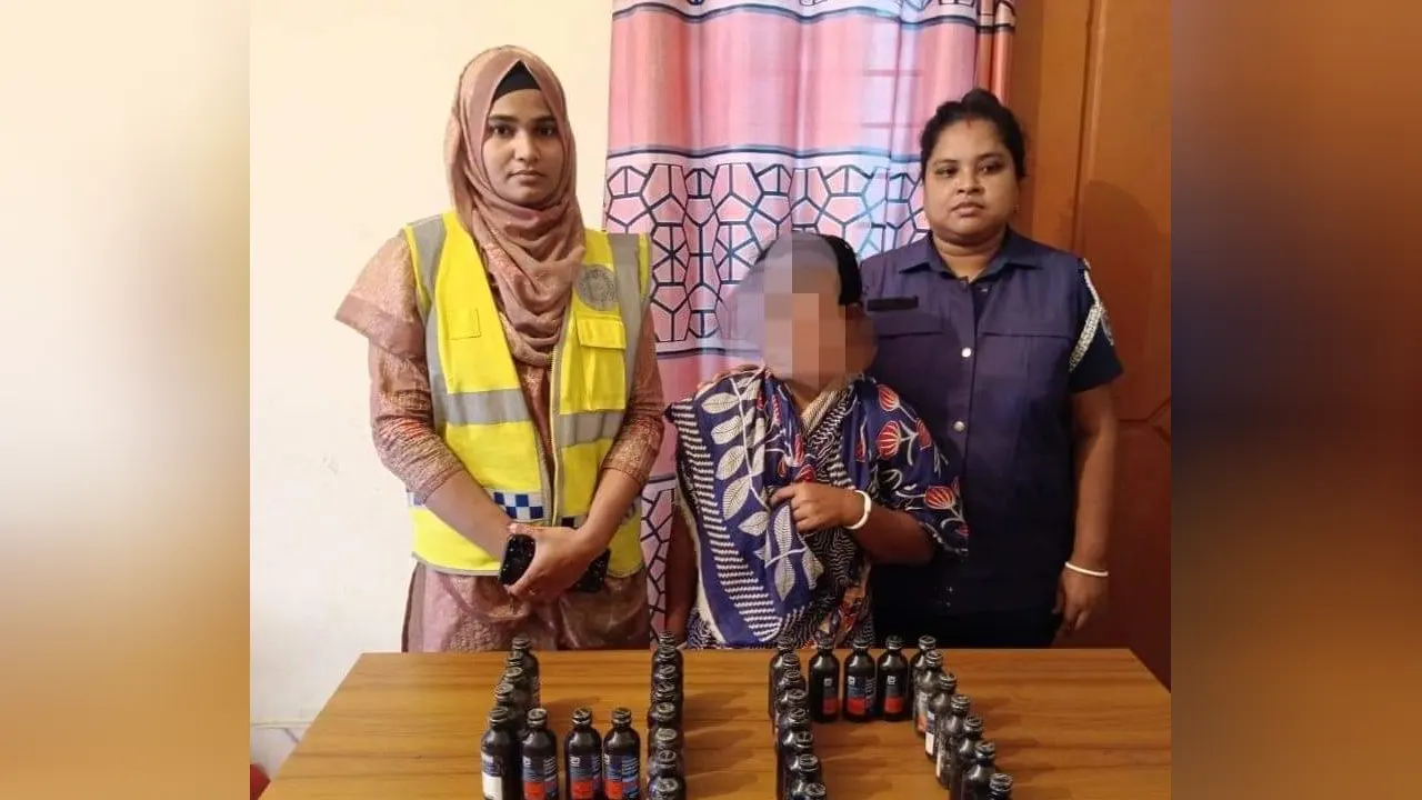 আটককৃত নারী মেঘনা রানি (৩৬)। ছবি : কালবেলা