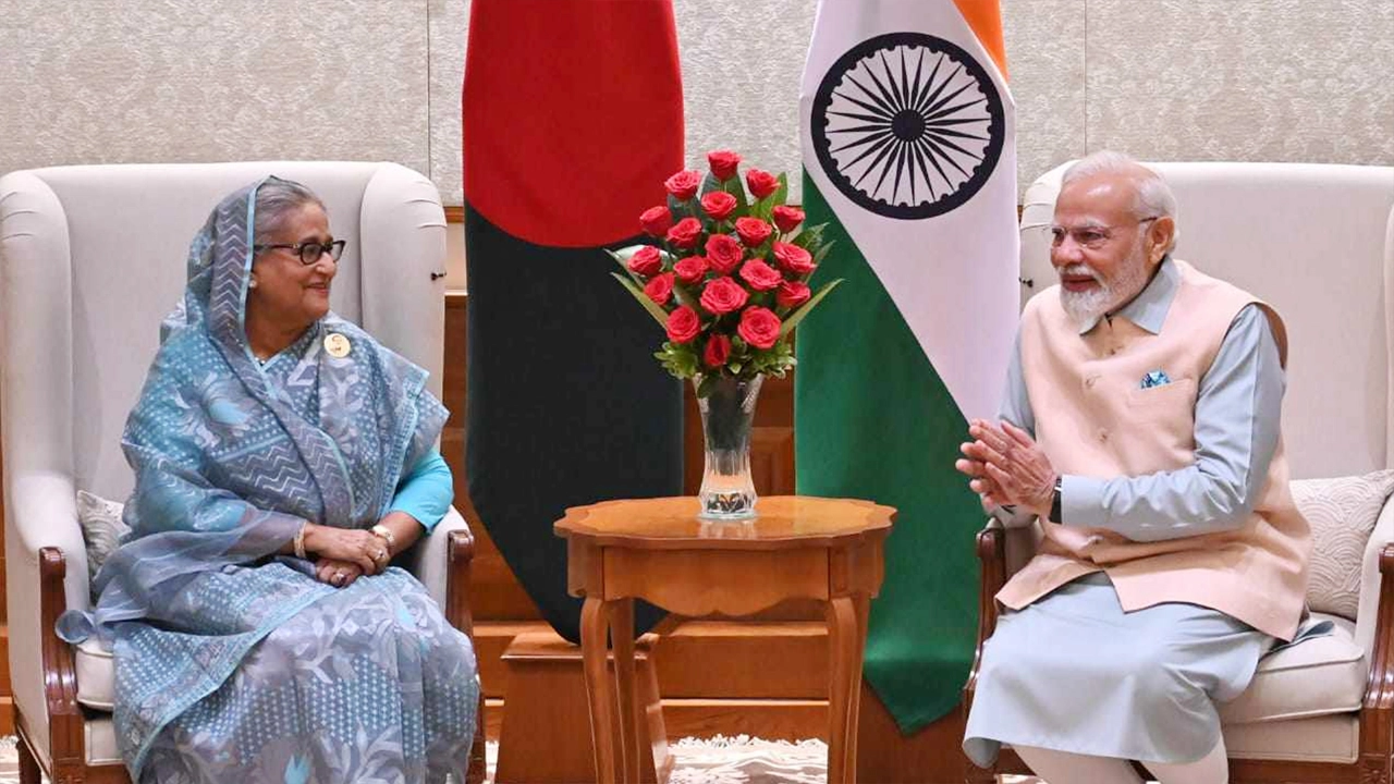 নরেন্দ্র মোদির সঙ্গে বৈঠক করবেন শেখ হাসিনা। পুরোনো ছবি