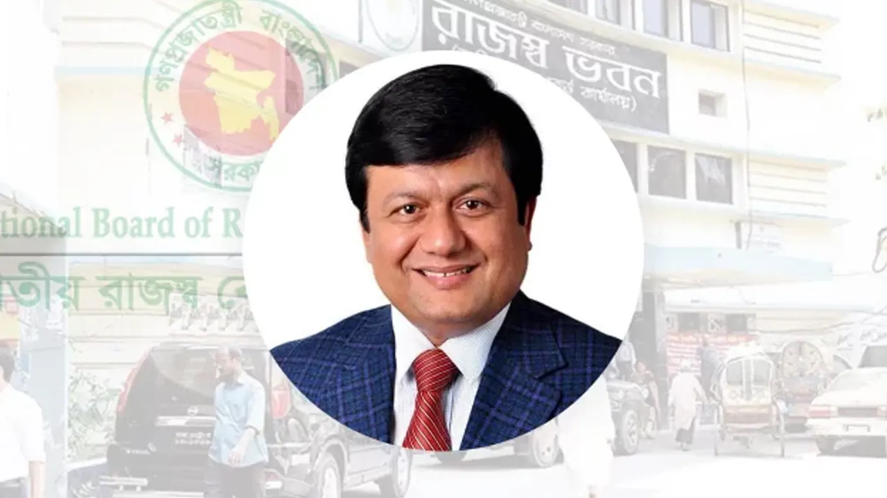 রাজস্ব কর্মকর্তা মতিউর রহমান। ছবি : সংগৃহীত