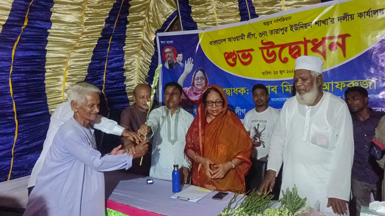 গাইবান্ধার সুন্দরগঞ্জে জাপার কয়েক ডজন নেতাকর্মী আওয়ামী লীগে যোগদান। ছবি : কালবেলা