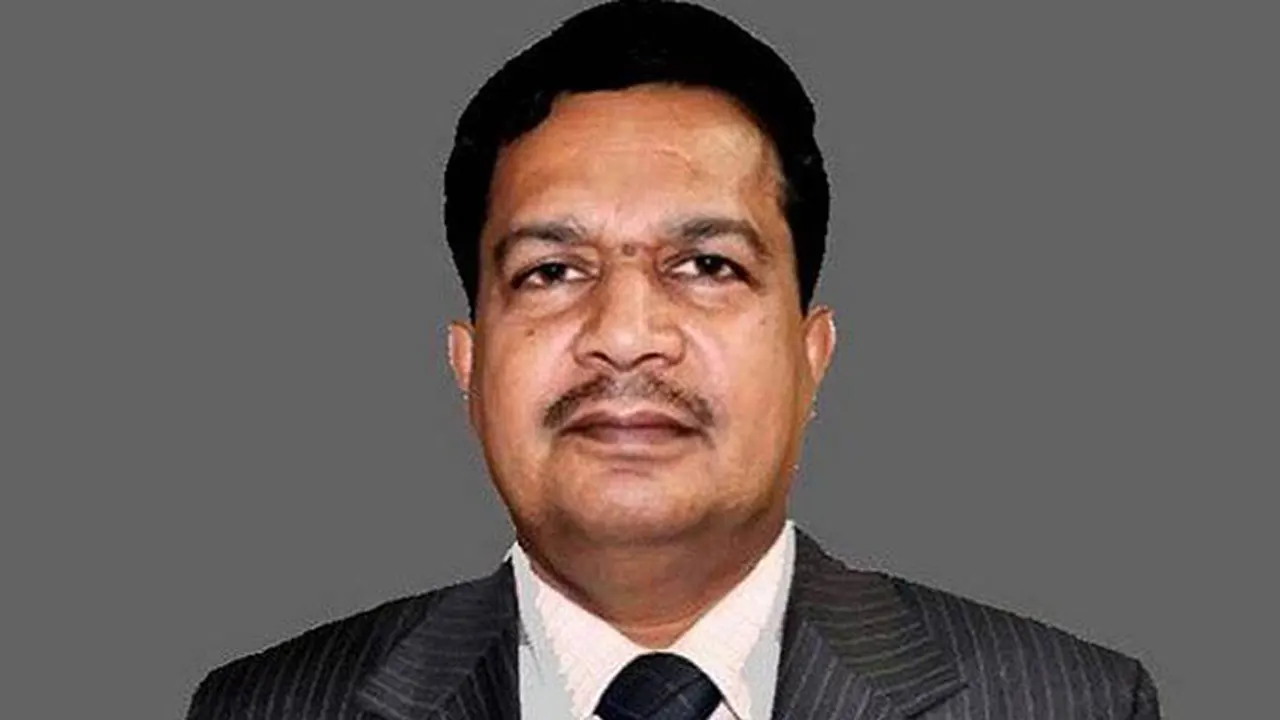 খালেদা জিয়ার বিশেষ সহকারী শামসুর রহমান শিমুল বিশ্বাস। পুরোনো ছবি